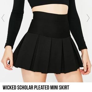 Black Pleated Mini Skirt